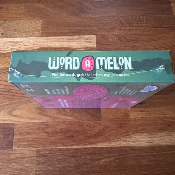 Bananagrams Word-A-Melon Word Building Memory Game New Sealed - Picture 2 of 4